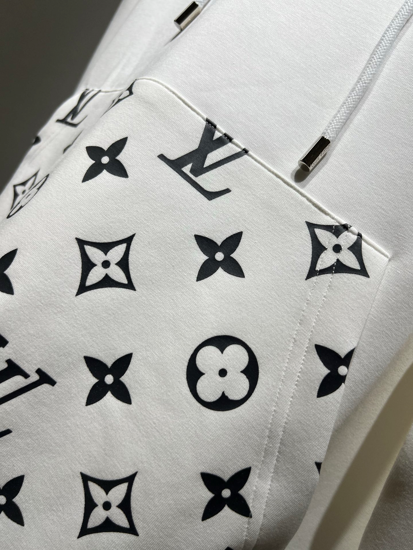 LOUIS VUITTON ロゴプリント ユニセックス パーカー