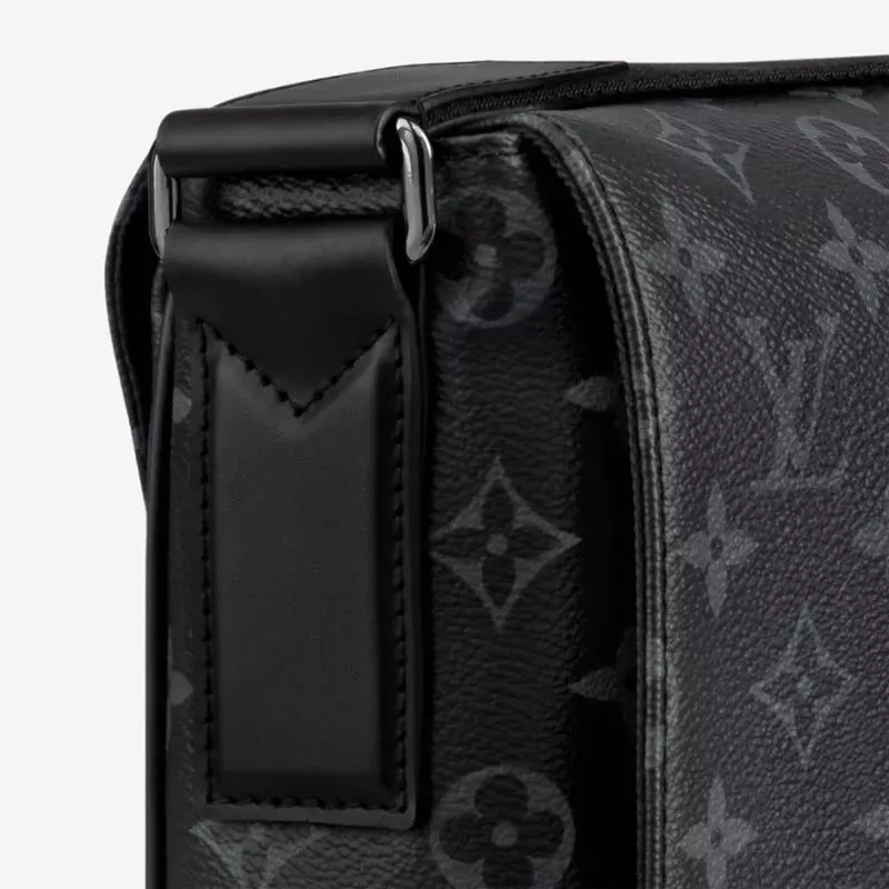 【Louis Vuitton】メンズショルダーバッグ Ref:M44001