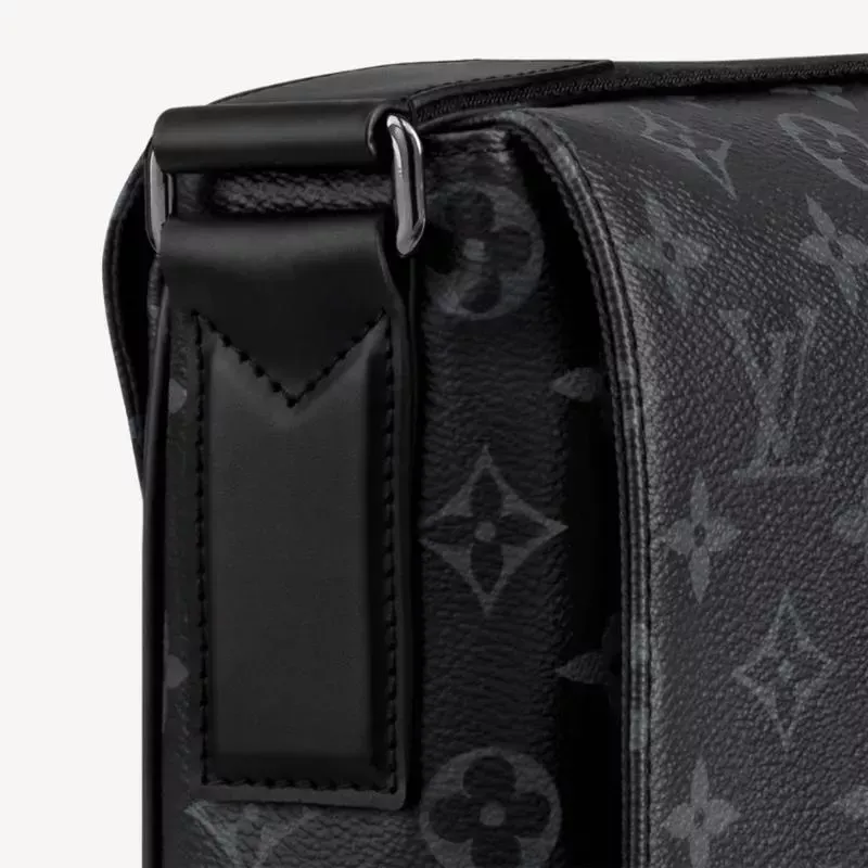 【Louis Vuitton】メンズショルダーバッグ Ref:M44001
