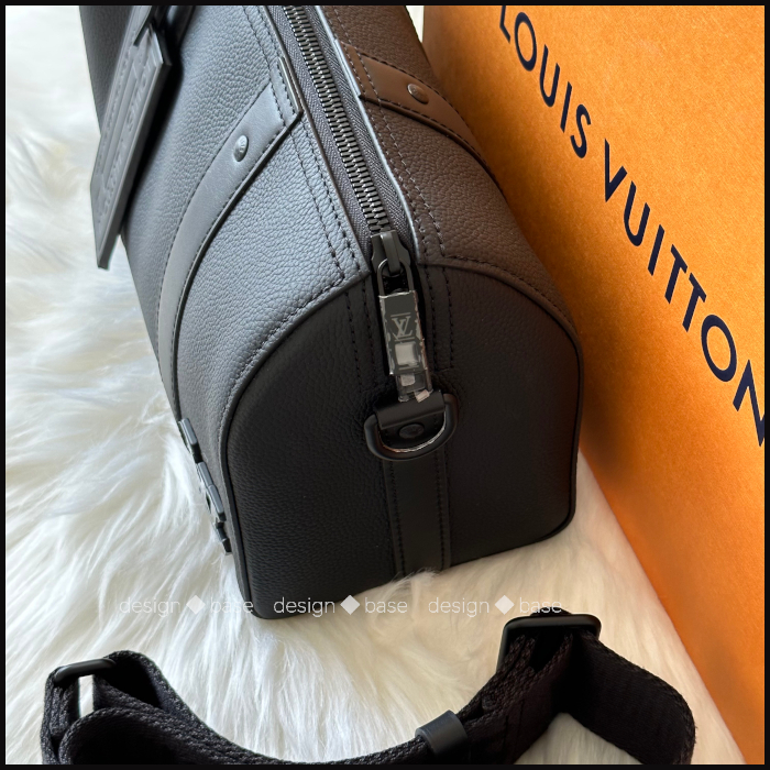 ◆カッコイイ漆黒【 Louis Vuitton 】シティ・キーポル  M59255