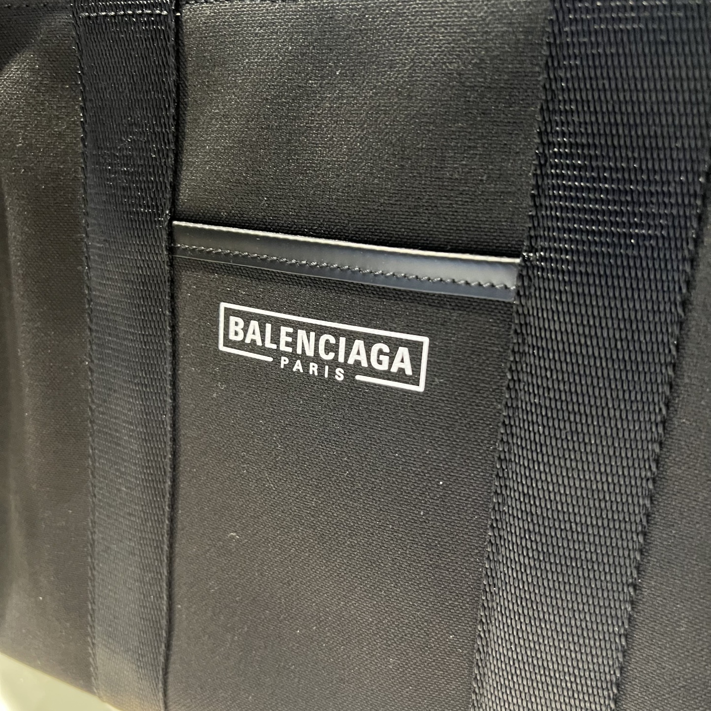 【バレンシアガ】超セール！ハードウェア トートバッグ UNISEX