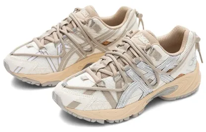 Asics Gel-Kahana TR V2 1203A259-250