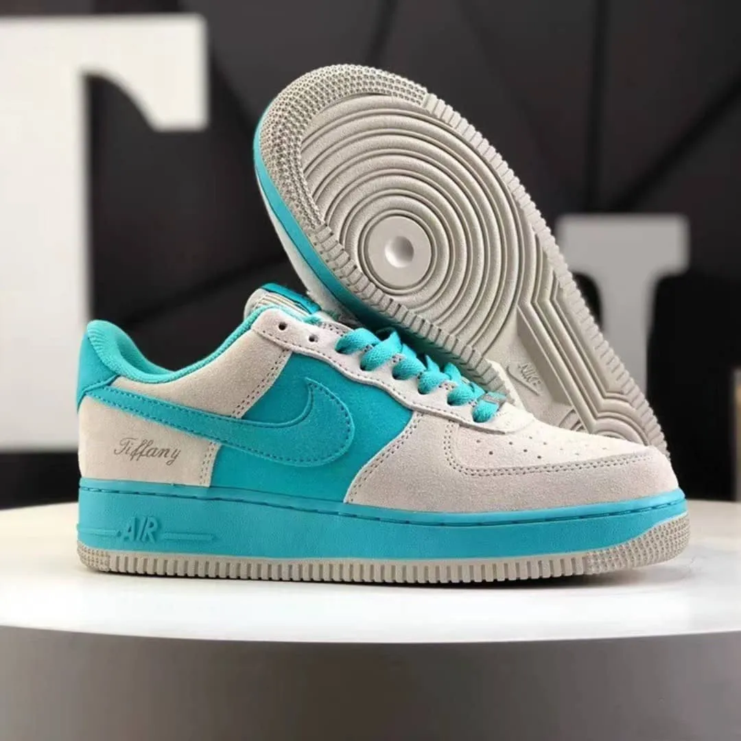 【NIKE X TIFFANY】★日本国内では未発売💓 AIR FORCE 1 LOWが新たなカスタムシューズで再登場★超人気■男女兼用