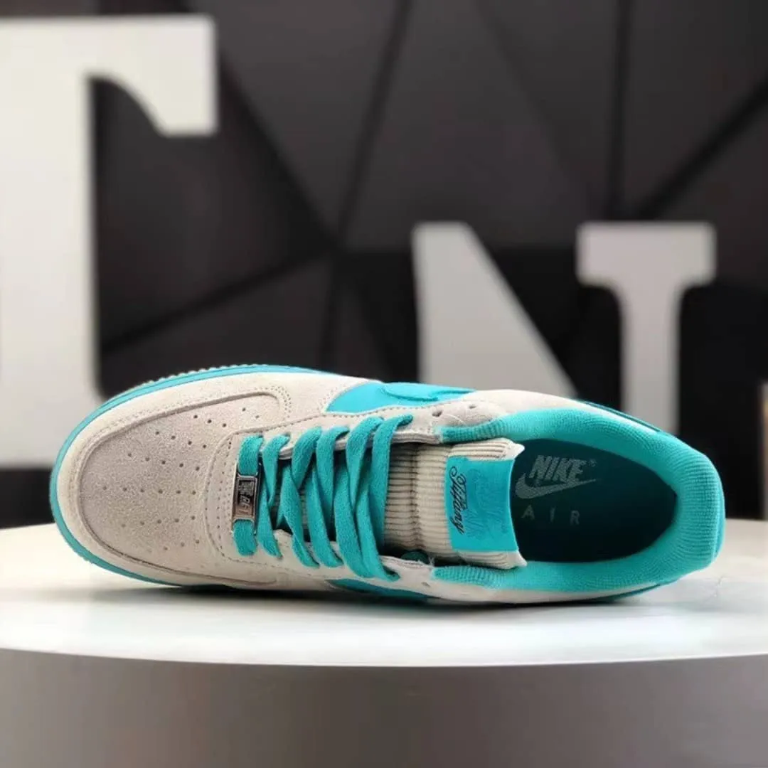 【NIKE X TIFFANY】★日本国内では未発売💓 AIR FORCE 1 LOWが新たなカスタムシューズで再登場★超人気■男女兼用