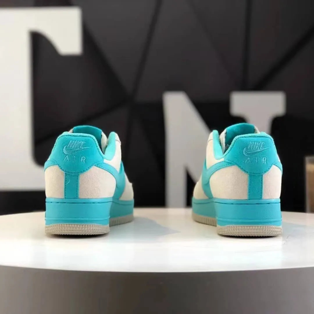 【NIKE X TIFFANY】★日本国内では未発売💓 AIR FORCE 1 LOWが新たなカスタムシューズで再登場★超人気■男女兼用