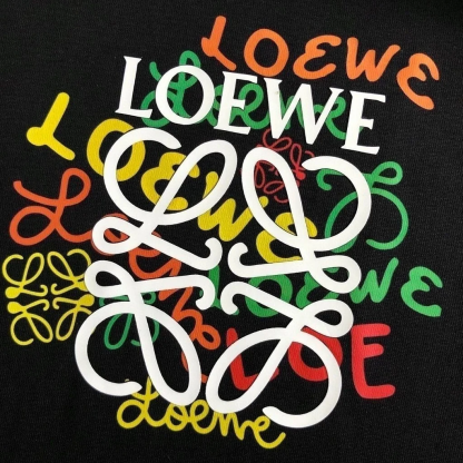 LOEWEおすすめ 今季も大流行 上品 ファッション プリント 2色選べる 男女限らず 通気性 ゆったり Ｔシャツ