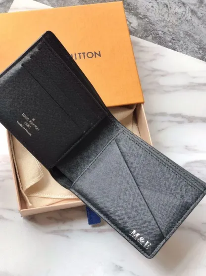 すぐ届く ルイヴィトン モノグラム 折り畳み 財布 M60895 M61695