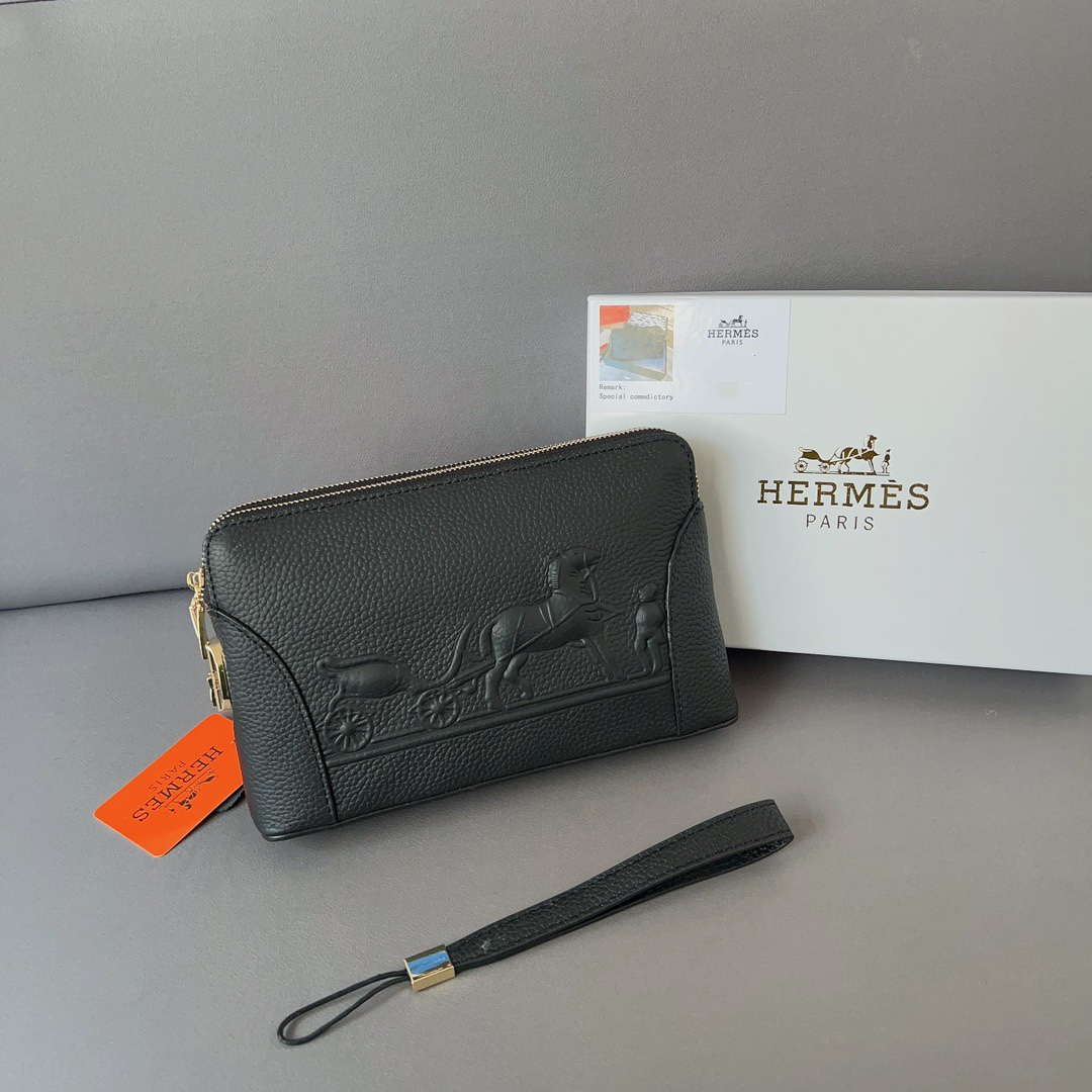 Hermesエルメス・レザークラッチバック