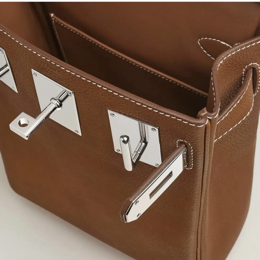 奇跡の入荷★【HERMES】HAC A DOS PM/黒