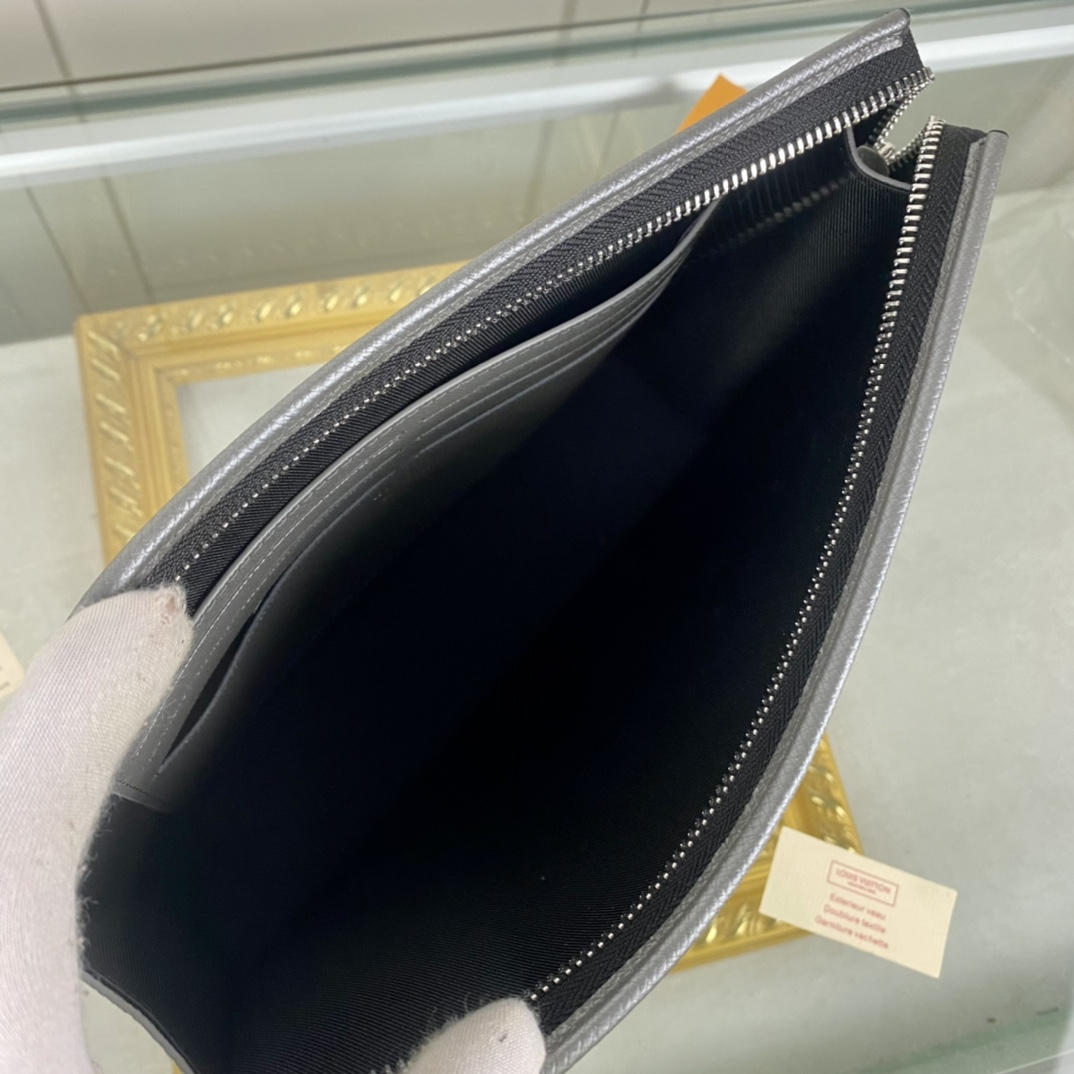 Louis Vuitton ヴォワヤージュ MM