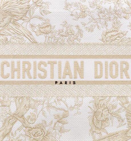 【新作】DIOR BOOK TOTE ミディアムバッグ