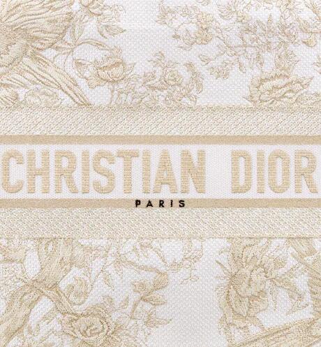 【新作】DIOR BOOK TOTE ミディアムバッグ