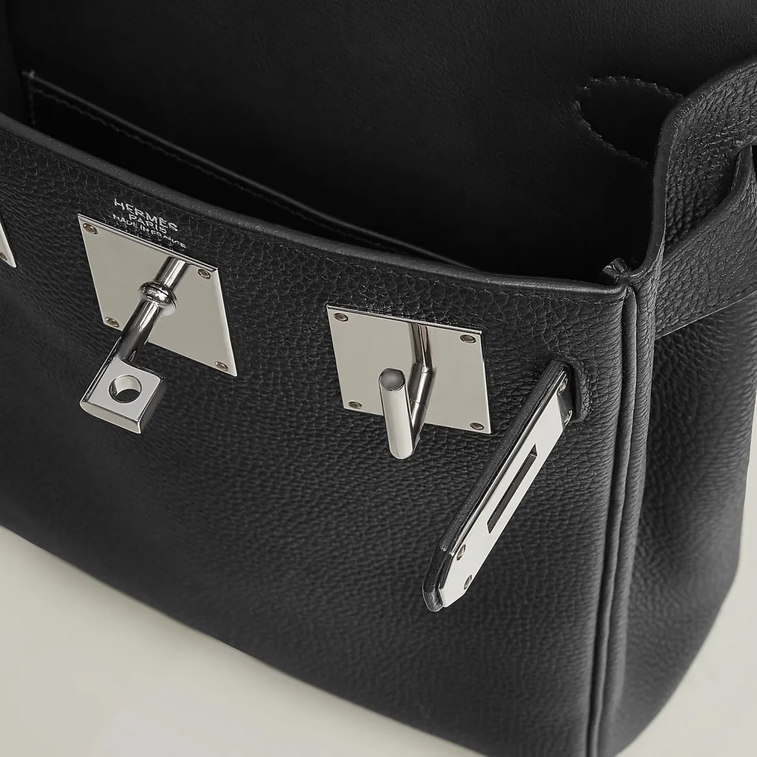 奇跡の入荷★【HERMES】HAC A DOS PM/黒