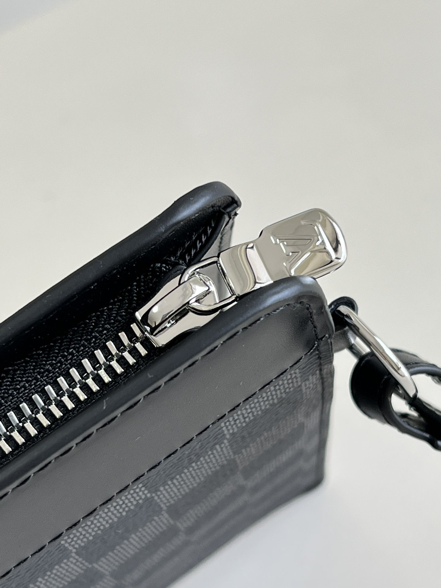 Louis Vuitton スタンド・ポーチ バッグN64612