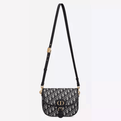 累積売上総額第１位【DIOR】DIOR BOBBY ミディアムバッグ