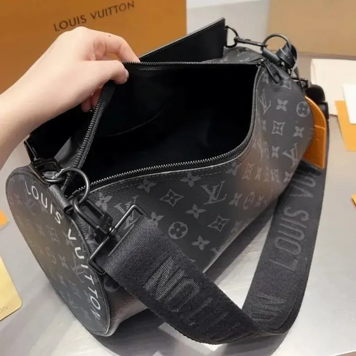 【新作☆ワンランク上のお洒落を♪】LOUIS VUITTON ハンドバッグ M46796