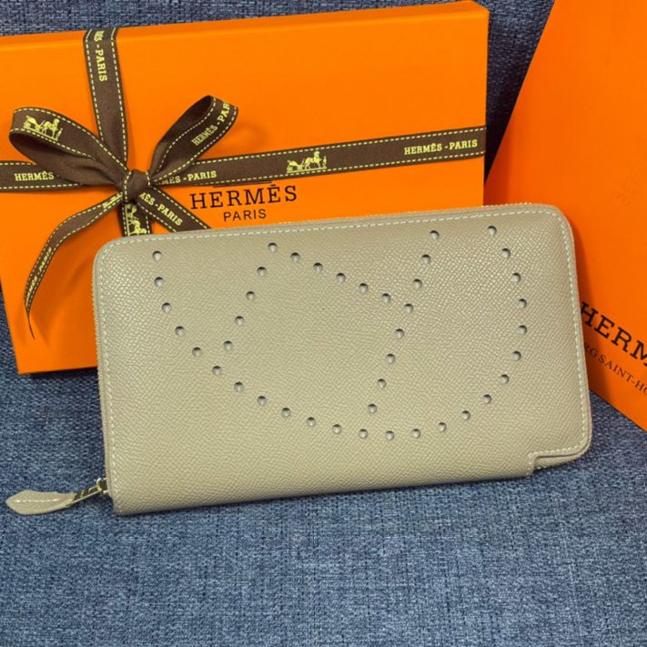 Hermes・レザー コンチネンタルウォレット 財布 折財布