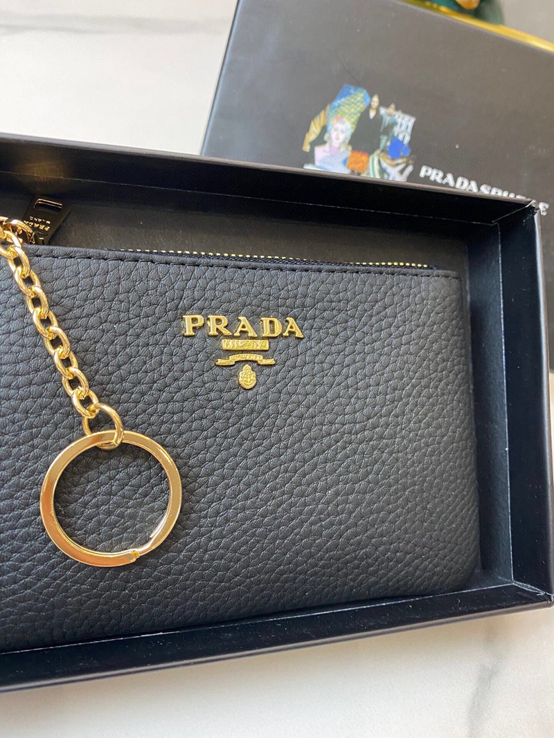 PRADA・ウォレット 財布 小銭入り wallet 大容量 多機能