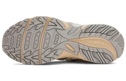 Asics Gel-Kahana TR V2 1203A259-250