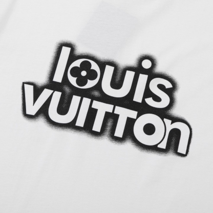 LOUIS VUITTON 26SS レタープリント 半袖Tシャツ