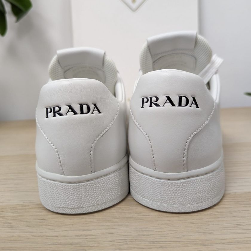 6万取引突破★UPS速達便利用！【PRADA】2EG400 3ON8_スニーカー