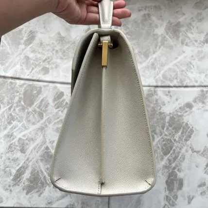 【夏の大セール★】Saint Laurent カサンドラ★Medium