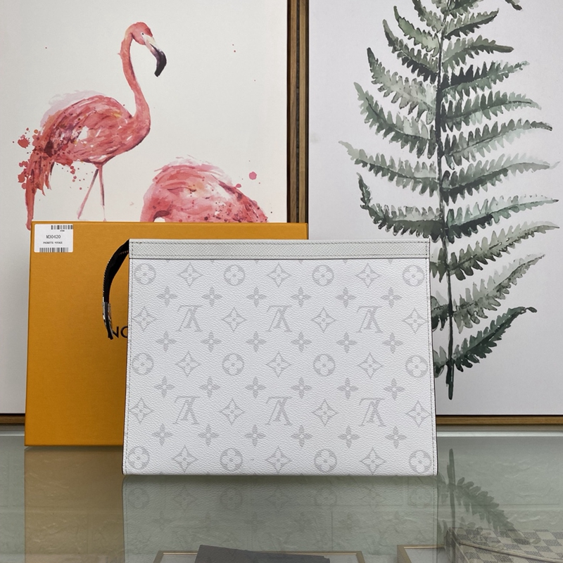 Louis Vuitton（ルイヴィトン）ポシェット・ヴォワヤージュ MM M30420