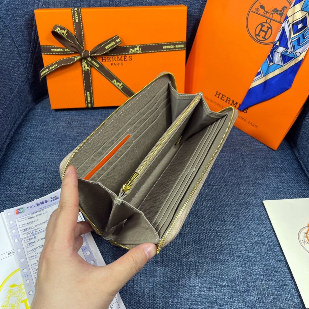 Hermes・レザー コンチネンタルウォレット 財布 折財布