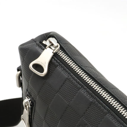 ルイヴィトン ディスカバリー メッセンジャー BB バッグ N42418