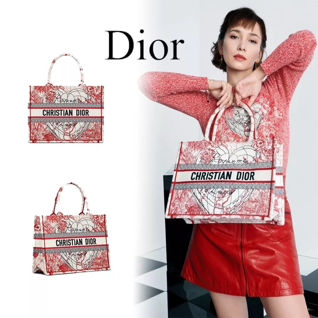 追跡付き発送【Dior】新サイズ♪DIOR BOOK TOTE スモールバッグ