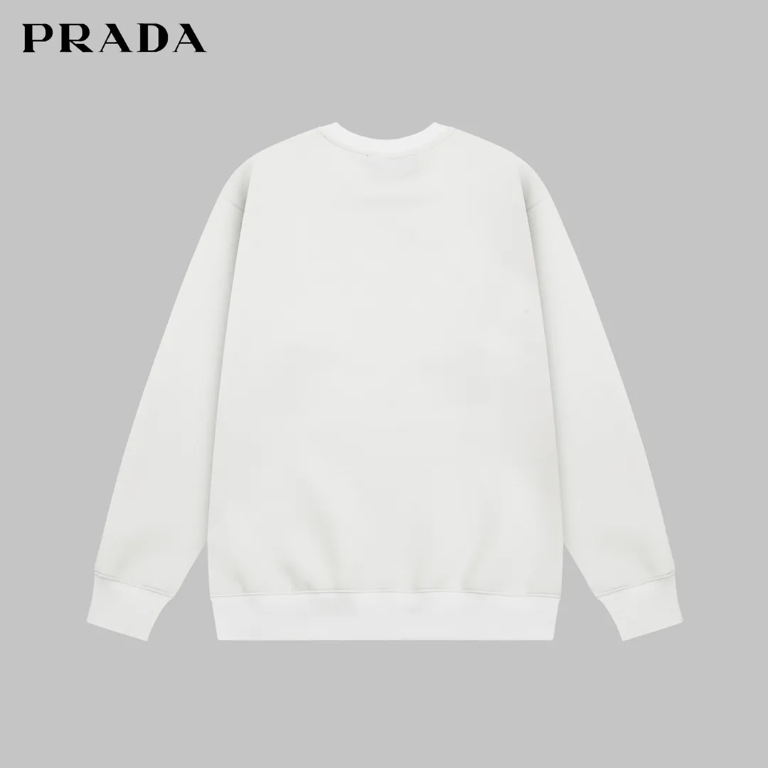 【PRADA公式旗艦店】ご好評に付き再入荷！！