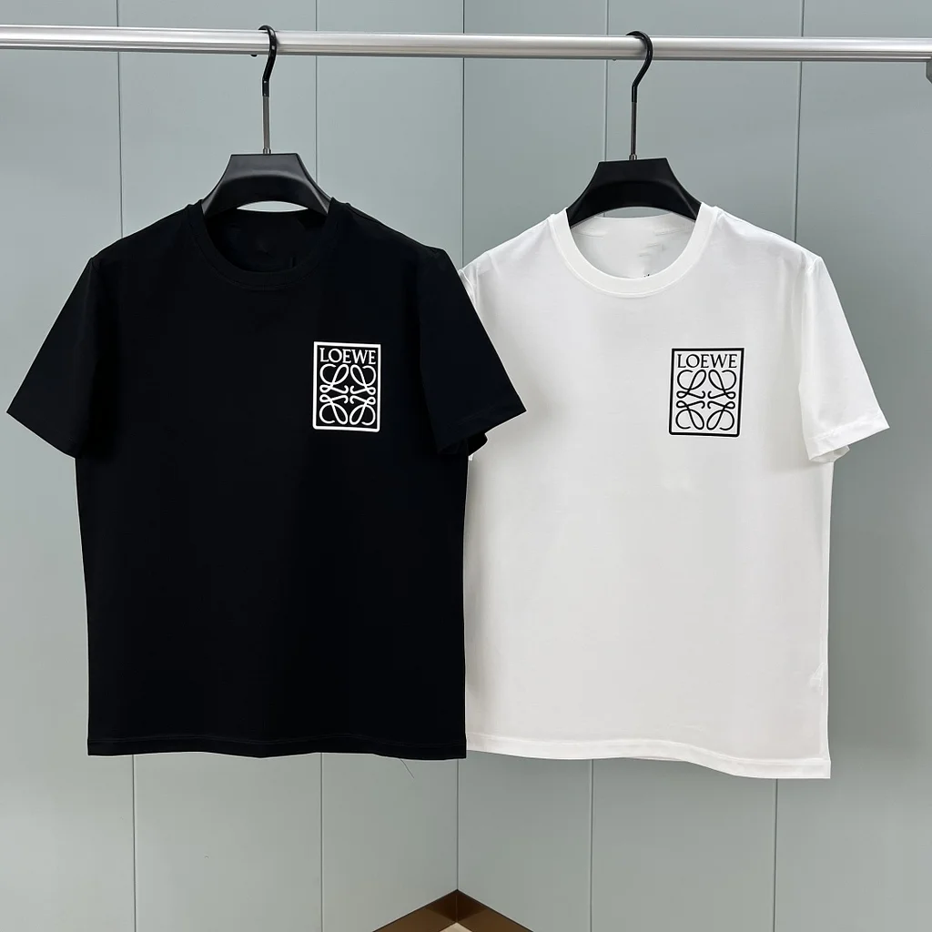 LOEWE『S-4XL』トレンド最先端 シーズン必須アイテム コーディネートの主役 アウトドア クラシック Ｔシャツ