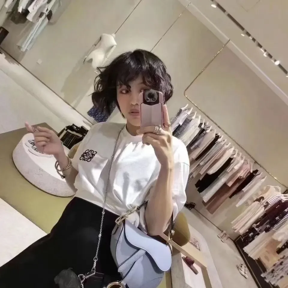 LOEWE【S-4XL】春夏らしい シンプルだからたくさん着まわせる 半袖 Tシャツ