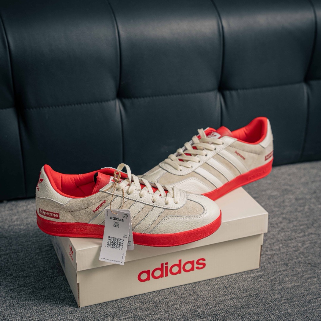 【本当の限定連名です!】Supreme X Adidas Samba OG 🔥25SS