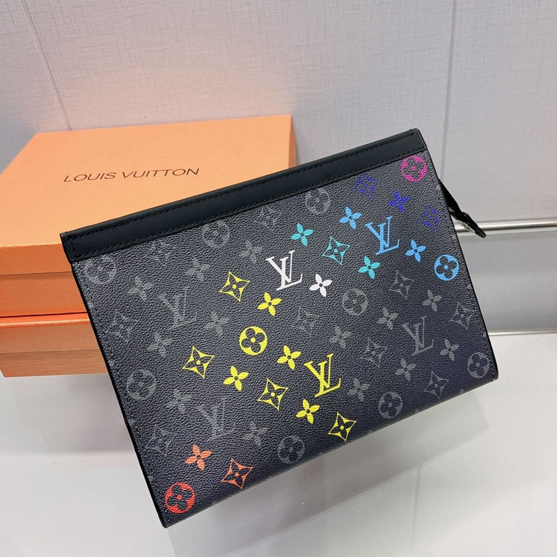 Louis Vuitton ☆ ルイヴィトン メンズポーチ、クラッチ、セカンドバッグ