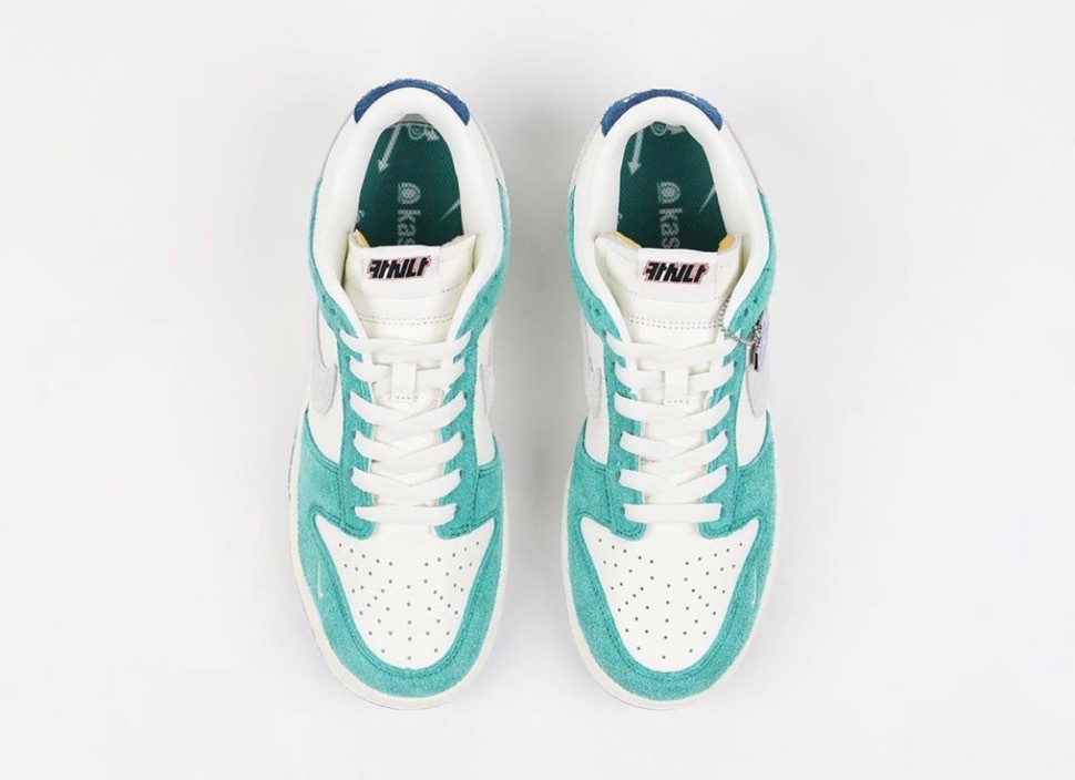 カシーナ × ナイキ 最新コラボスニーカー ダンク ロー全2色が登場