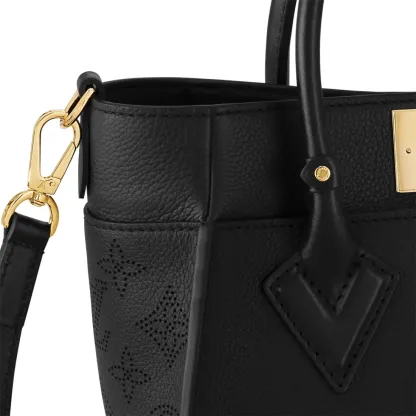 【使いやすいサイズ♪】Louis Vuitton★オンマイサイド PM