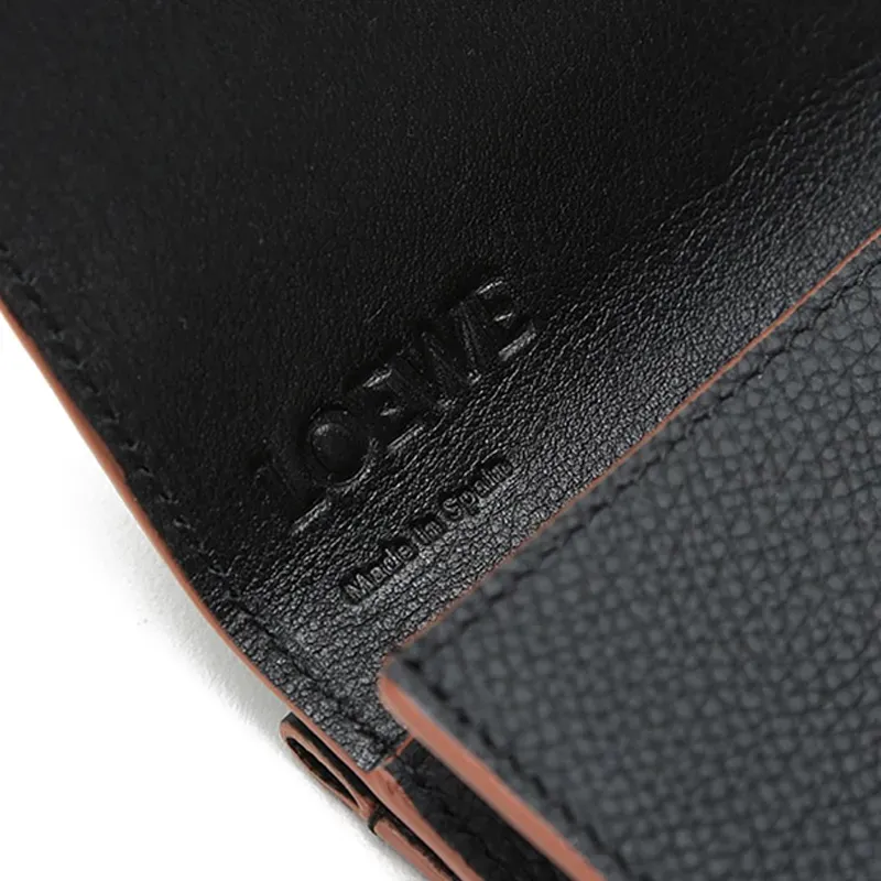 アナグラム トリフォルド 6cc ショルダーバッグ