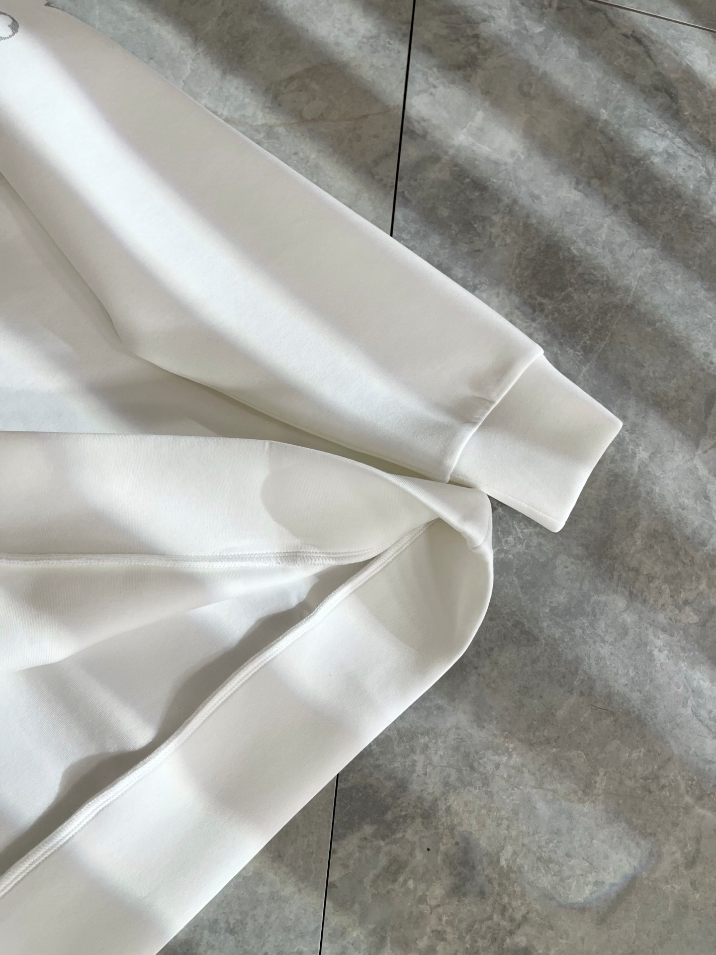 LOUIS VUITTON ユニセックス ロングスリーブ スウェット