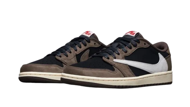 【人気急上昇で入手困難!七色】TRAVIS SCOTT X AIR JORDAN 1【本物の商品保証】【代金引換】