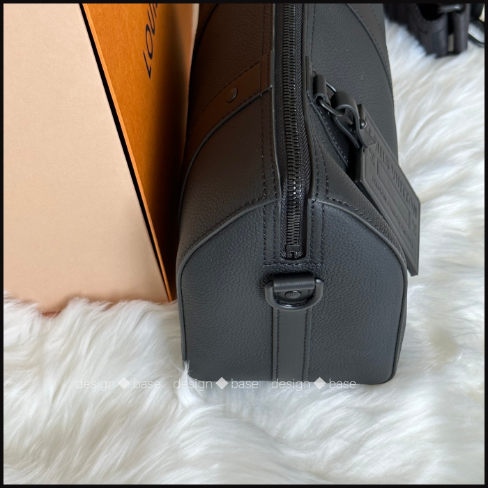 ◆カッコイイ漆黒【 Louis Vuitton 】シティ・キーポル  M59255