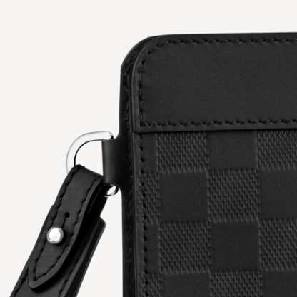 Louis Vuitton（ルイヴィトン）クラッチバッグ スーパー ストラップ スタンド・ポーチN60450