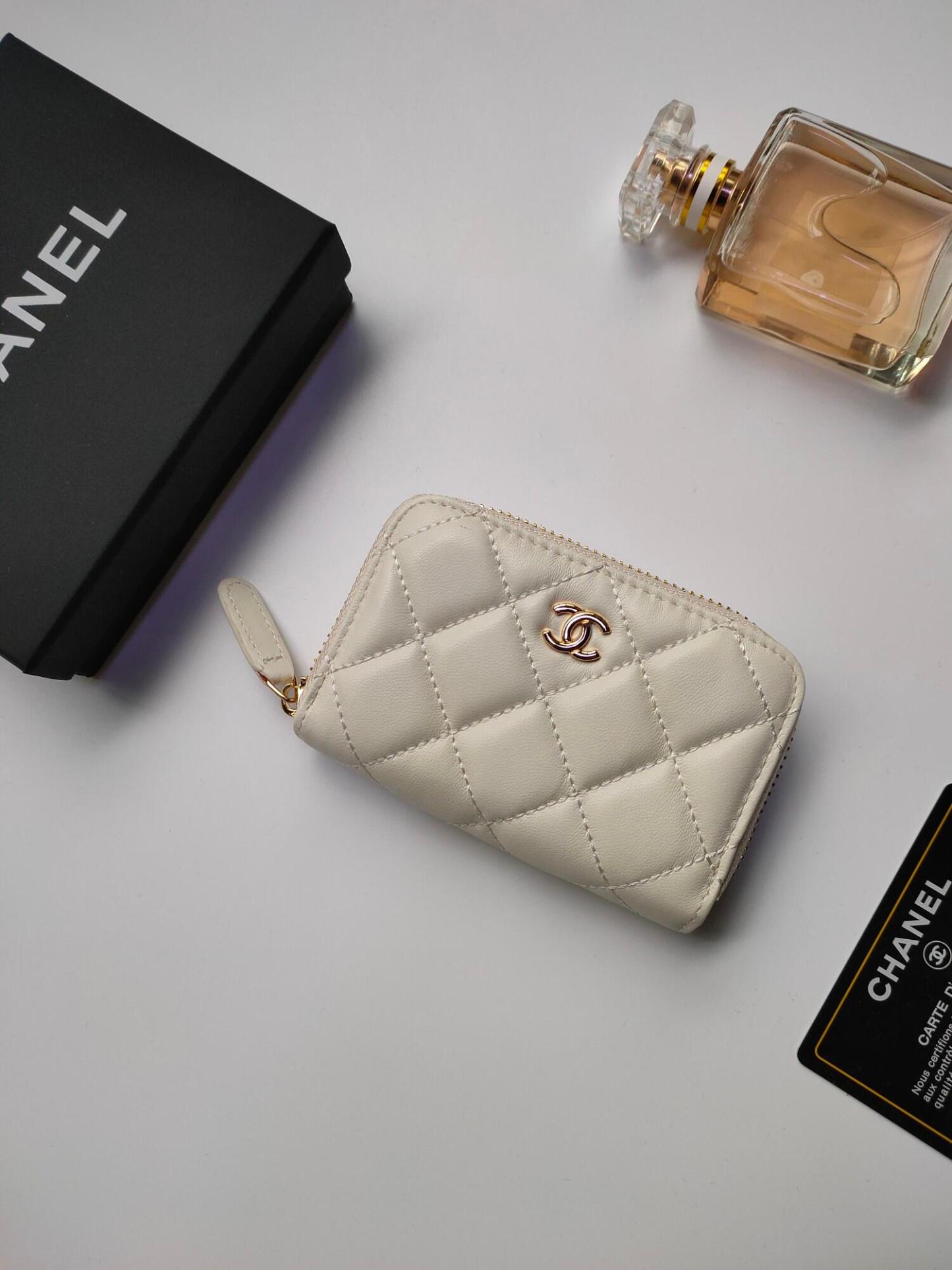 【国内発送】CHANEL コインケース / キャビアスキン