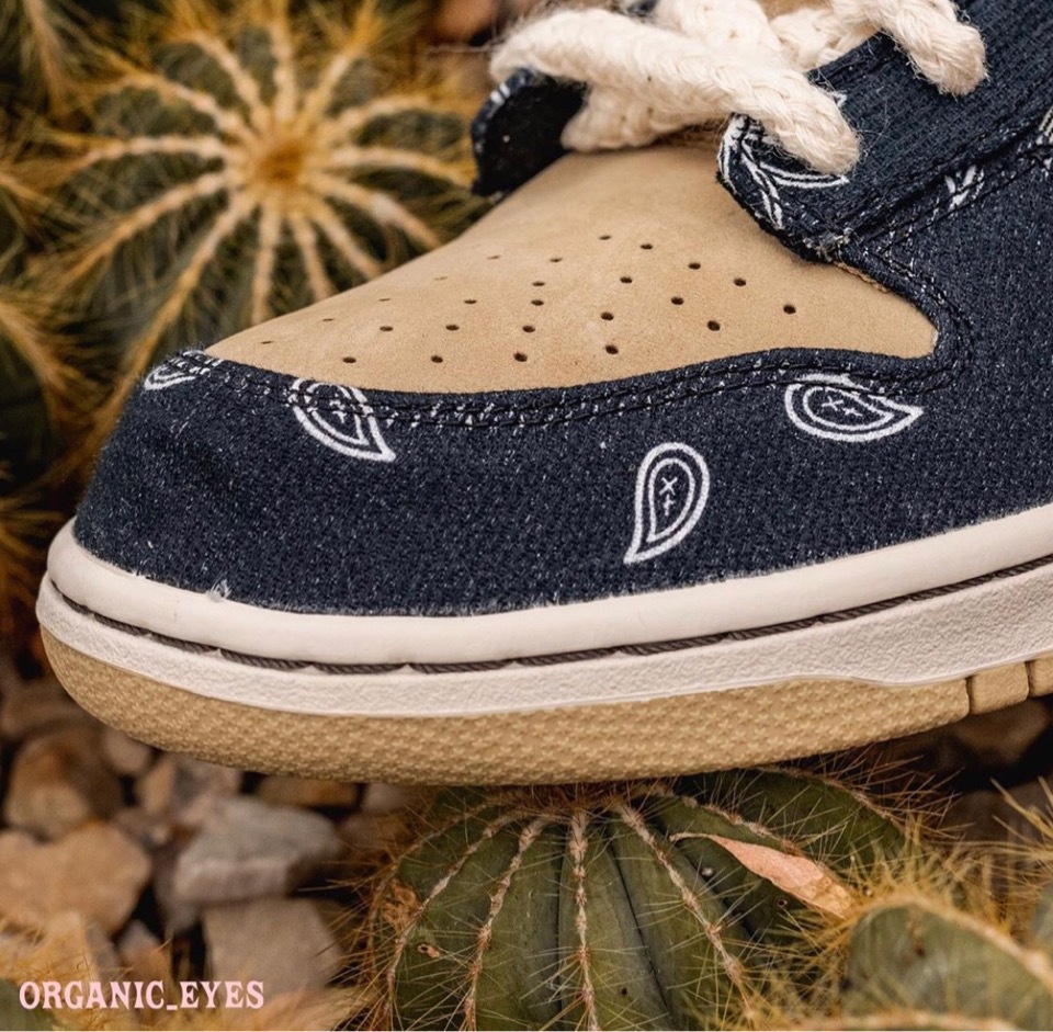 Travis Scott Nike SB Dunk Low PRM QS Cactus Jack