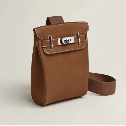 奇跡の入荷★【HERMES】HAC A DOS PM/黒