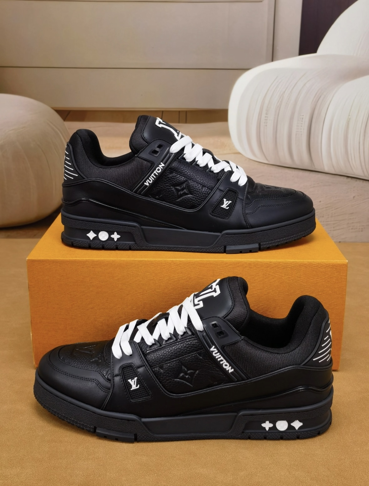 ★LV★ルイヴィトン トレイナー・ライン スニーカー