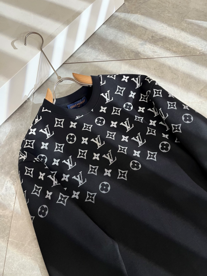 LOUIS VUITTON ユニセックス ロングスリーブ スウェット