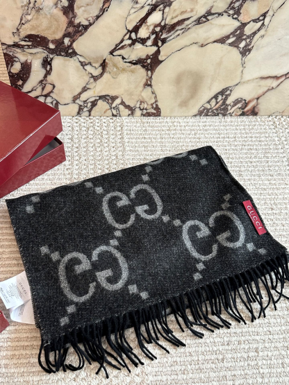 GUCCI マフラー 387574 4G200 ウール ストール