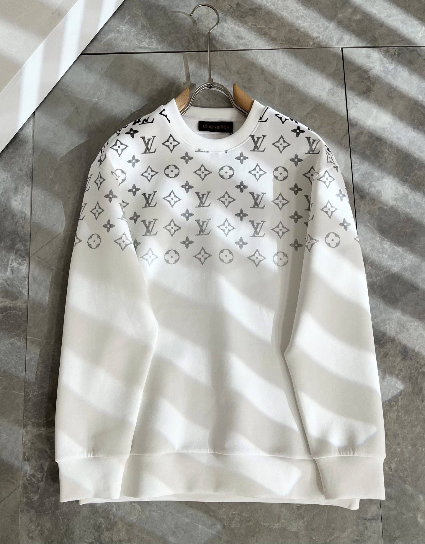 LOUIS VUITTON ユニセックス ロングスリーブ スウェット