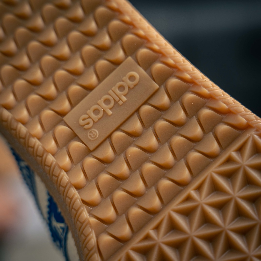 【本当の限定連名です!】LOUIS VUITTON X Adidas Samba OG 🔥25SS